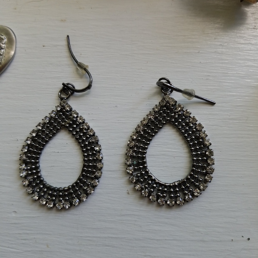 Alfani Dark Silver teardrop earrings with outer bo